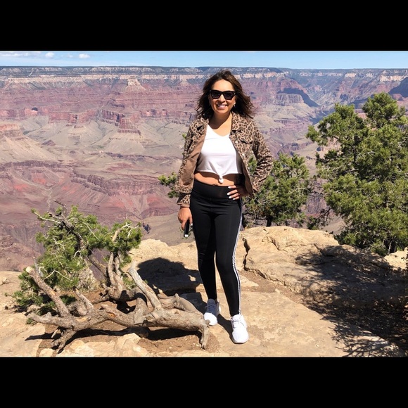 Hi! I’m Alejandra - Picture 6 of 9